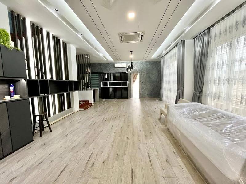 Banglo Lot Kosong untuk Dijual di Lakefront Villa (Cyberjaya) - Shaziery Iskandar - Living Room - PropertyGuru.com.my