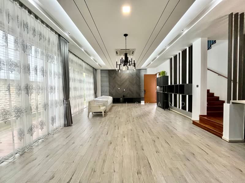Banglo Lot Kosong untuk Dijual di Lakefront Villa (Cyberjaya) - Shaziery Iskandar - Living Room - PropertyGuru.com.my
