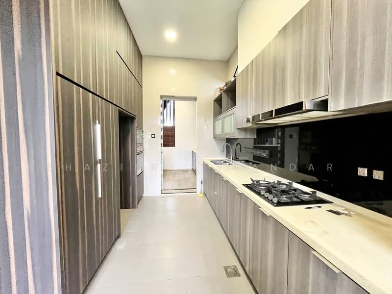 Banglo Lot Kosong untuk Dijual di Lakefront Villa (Cyberjaya) - Shaziery Iskandar - Kitchen - PropertyGuru.com.my