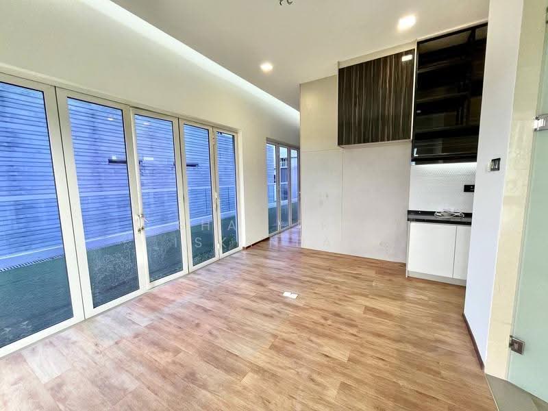 Banglo Lot Kosong untuk Dijual di Lakefront Villa (Cyberjaya) - Shaziery Iskandar - PropertyGuru.com.my