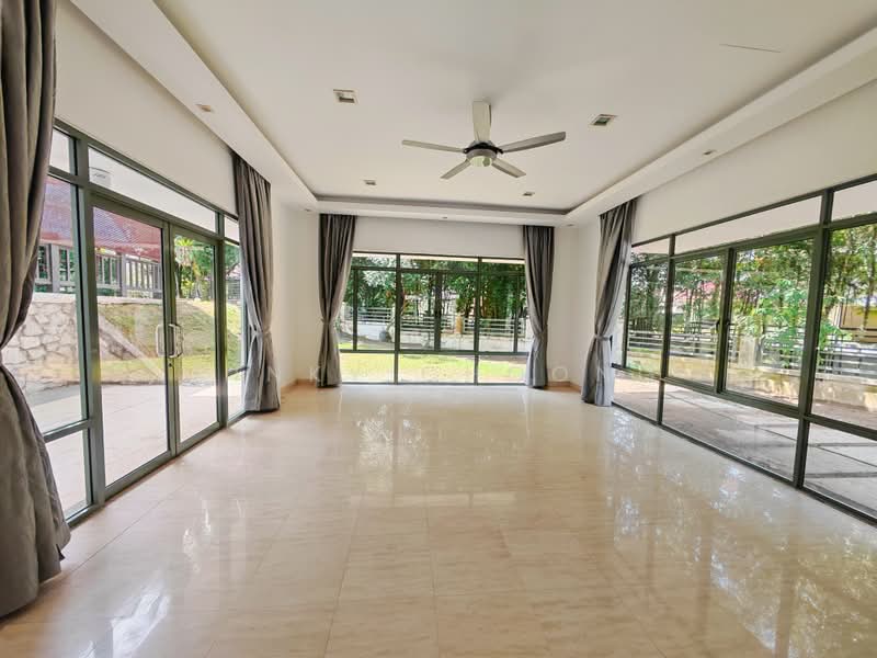 Bungalow House untuk Dijual di Valencia (Sungai Buloh) - Pinky Choong - Living Room - PropertyGuru.com.my