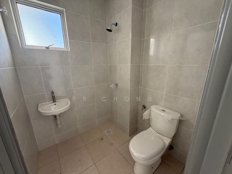 2-storey Terraced House for Sale in Desa Pinggiran Bayu (Mantin) - FB Chong - Bathroom - PropertyGuru.com.my