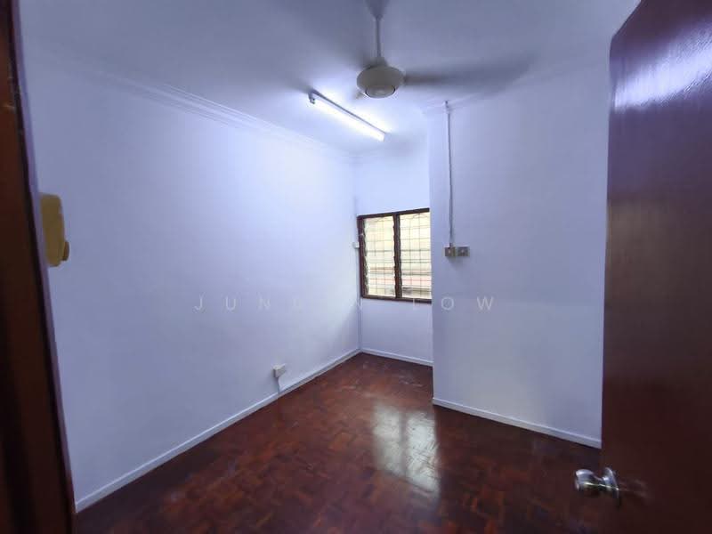 Rumah Teres 2-Tingkat untuk Dijual di Taman Wawasan (Puchong) - Junbin Low - Interior - PropertyGuru.com.my