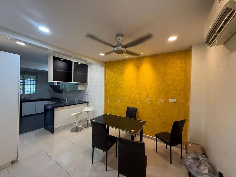 Rumah Teres 2-Tingkat untuk Dijual di Taman Wawasan (Puchong) - Junbin Low - Kitchen - PropertyGuru.com.my