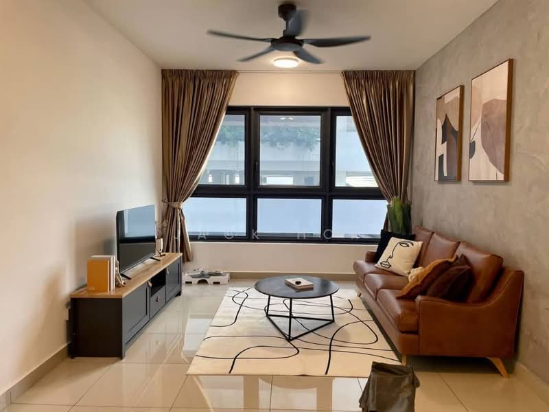 Kediaman Servis untuk Dijual di M Vertica - Jack Hor - Living Room - PropertyGuru.com.my