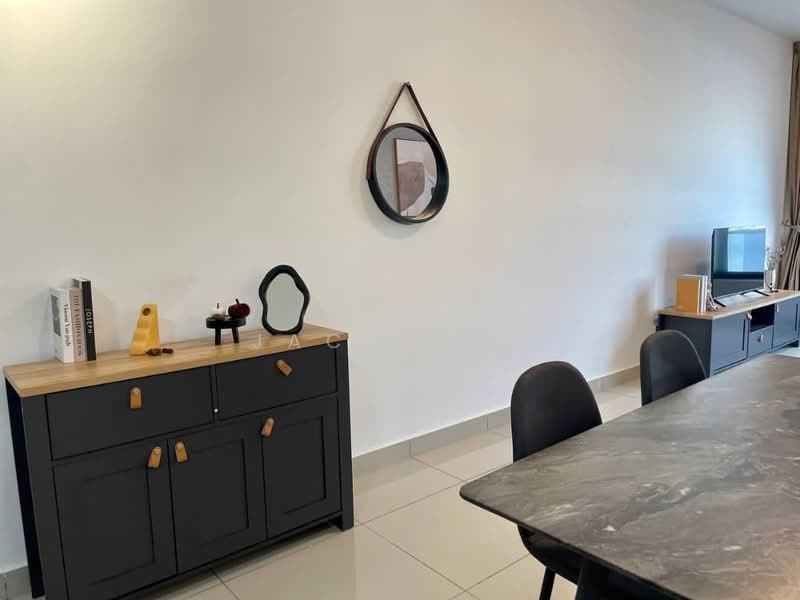 Kediaman Servis untuk Dijual di M Vertica - Jack Hor - Dining Room - PropertyGuru.com.my