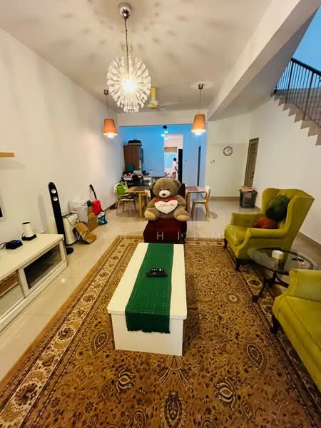 2.5-storey Terraced House for Sale in Bandar Baru Bangi (Selangor) - Wan Hilmi - Living Room - PropertyGuru.com.my