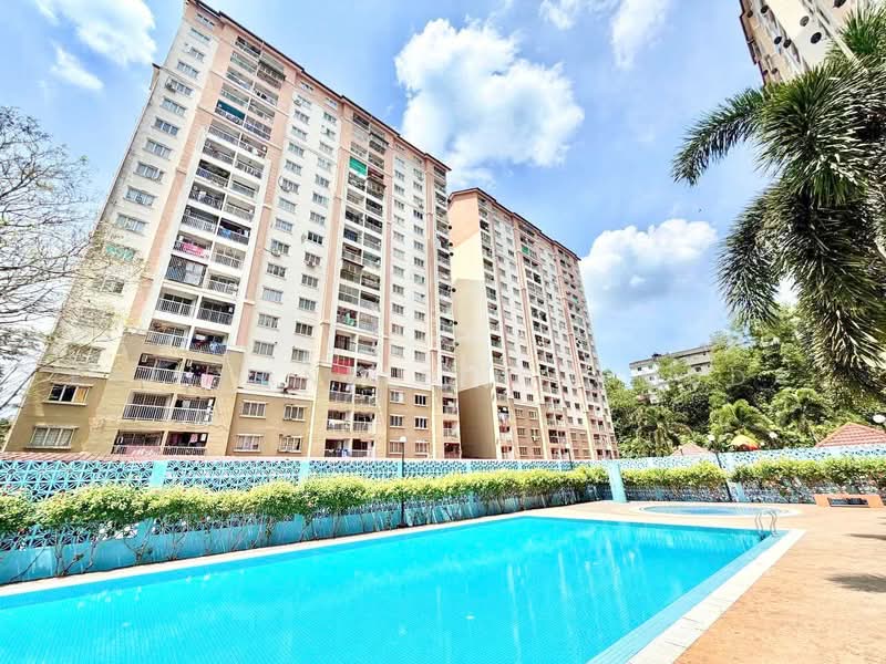 Pangsapuri untuk Dijual di Lakeview Apartments - Faliyana binti Muda - PropertyGuru.com.my