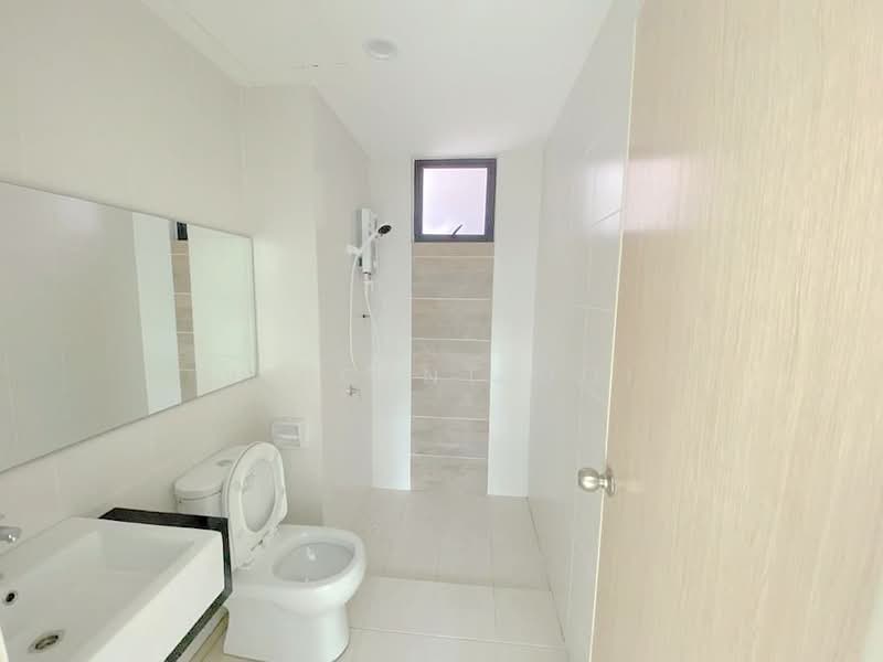Condominium for Sale at ForestVille - Vincent Ooi - Bathroom - PropertyGuru.com.my