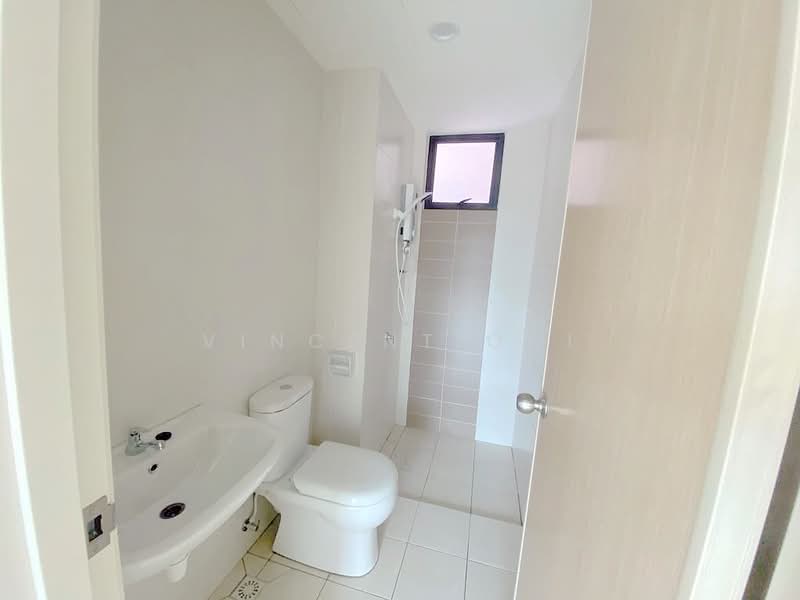 Condominium for Sale at ForestVille - Vincent Ooi - Bathroom - PropertyGuru.com.my