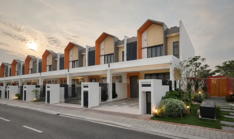 Rumah Teres 2-Tingkat untuk Dijual di Cyberjaya (Selangor) - Azizul Kamarul Zaman - Exterior - PropertyGuru.com.my