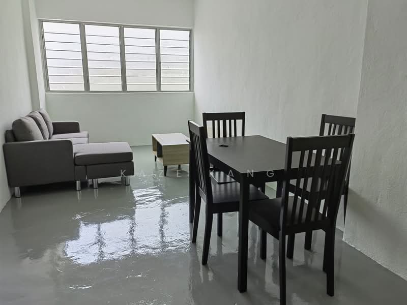 Rumah Flat untuk Dijual di Taman Relau Jaya - Kaze Kang - Living Room - PropertyGuru.com.my