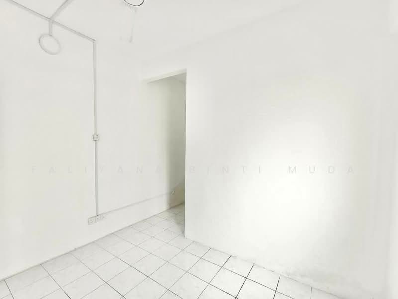Apartment for Sale at Taman Impian Indah - Faliyana binti Muda - Interior - PropertyGuru.com.my