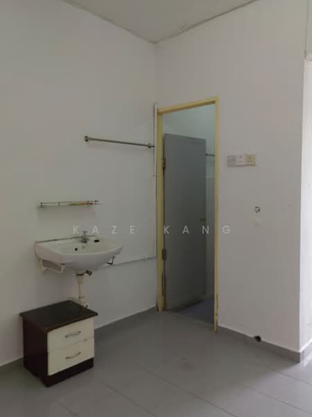 Rumah Flat untuk Dijual di Taman Relau Jaya - Kaze Kang - Bathroom - PropertyGuru.com.my