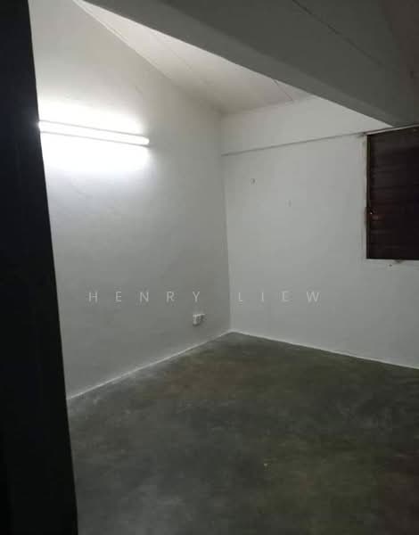 2-storey Terraced House for Sale in Putra Bestari (Subang Jaya) - Henry Liew - Interior - PropertyGuru.com.my