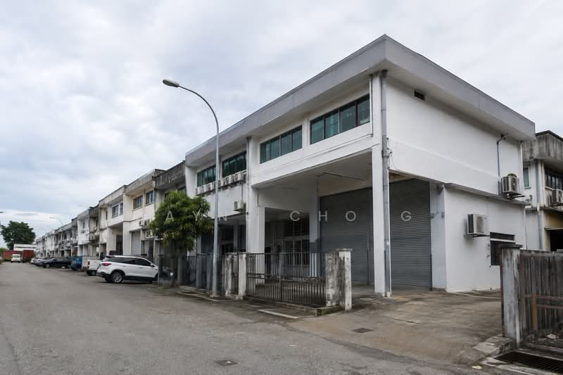 Terrace Factory for Sale in Seksyen U5 (Shah Alam) - Wayne Chong - Exterior - PropertyGuru.com.my