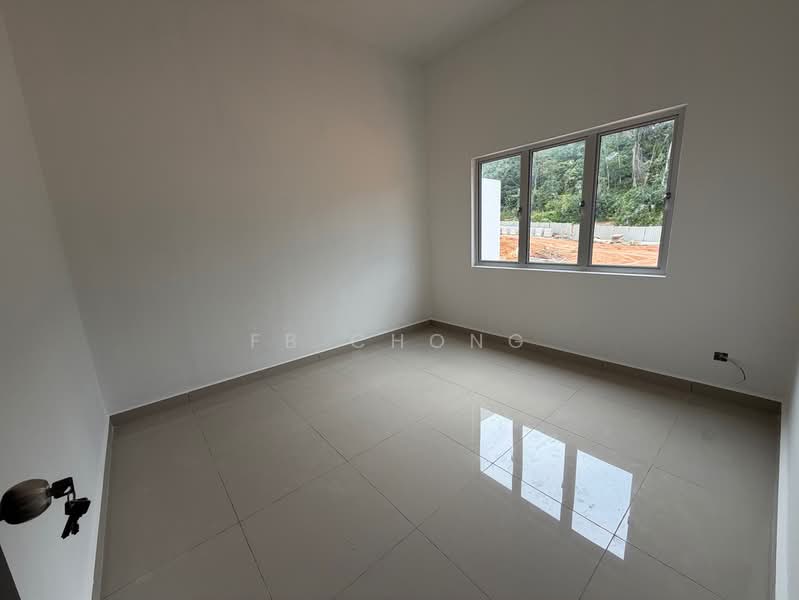 1-storey Terraced House for Sale in Kampung Sungai Kembong Hilir (Bangi) - FB Chong - Interior - PropertyGuru.com.my