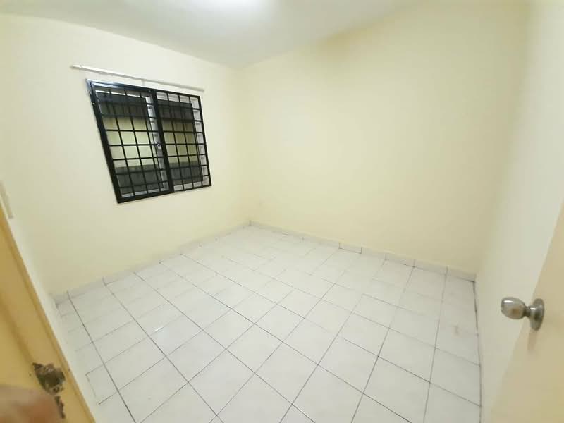 Pangsapuri untuk Dijual di Green Suria Apartment - Kent Yeo - Interior - PropertyGuru.com.my