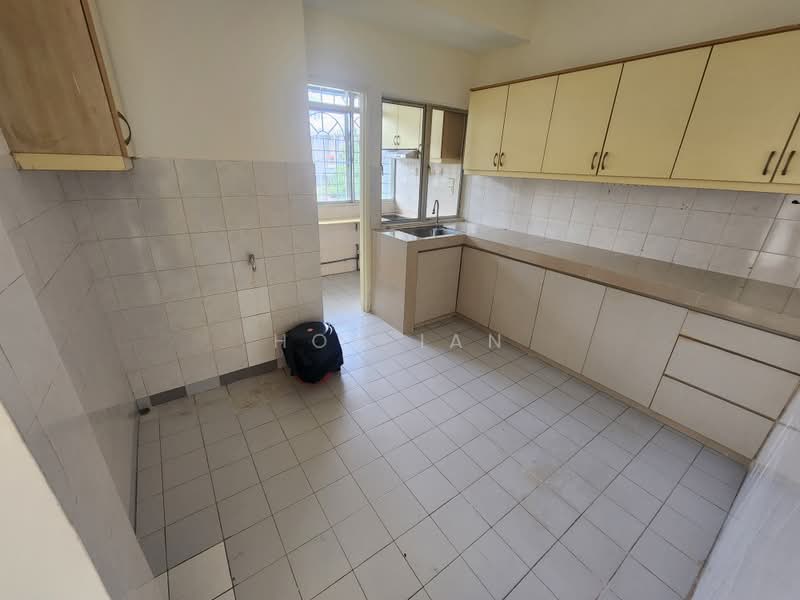 Townhouse for Rent in Bukit Jalil (Kuala Lumpur) - Hon Ian - Kitchen - PropertyGuru.com.my