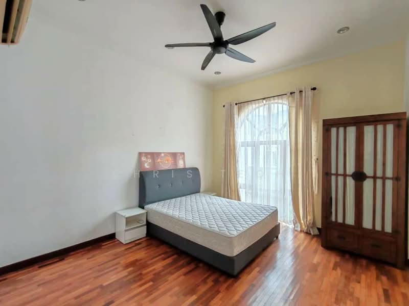 Rumah Berkembar untuk Disewa di Batu Ferringhi (Penang) - Chris Teoh - Bedroom - PropertyGuru.com.my