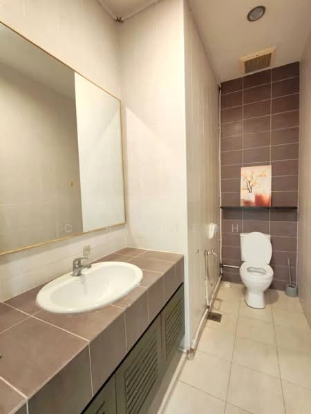 Rumah Berkembar untuk Disewa di Batu Ferringhi (Penang) - Chris Teoh - Bathroom - PropertyGuru.com.my