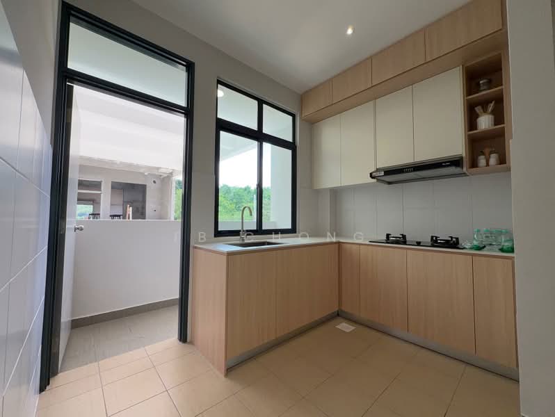 Townhouse for Sale in Dengkil (Selangor) - FB Chong - Kitchen - PropertyGuru.com.my