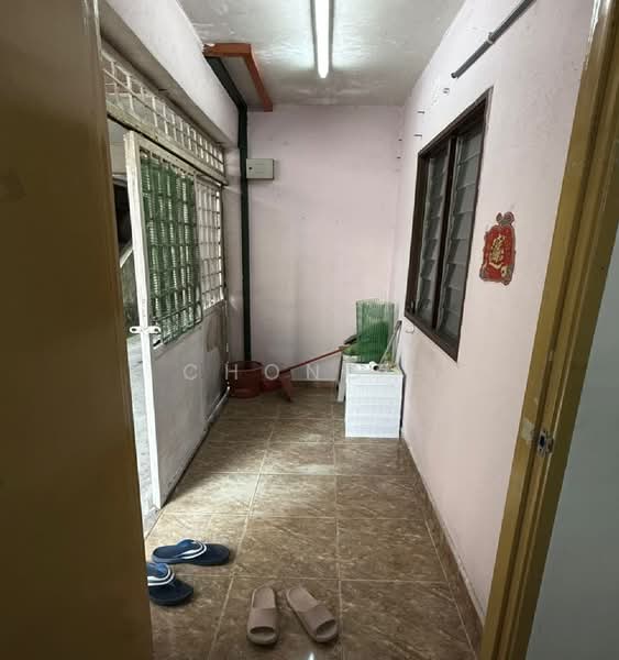 Apartment for Rent at Pangsapuri Seri Suria (Sunway Semenyih) - Chong . - PropertyGuru.com.my