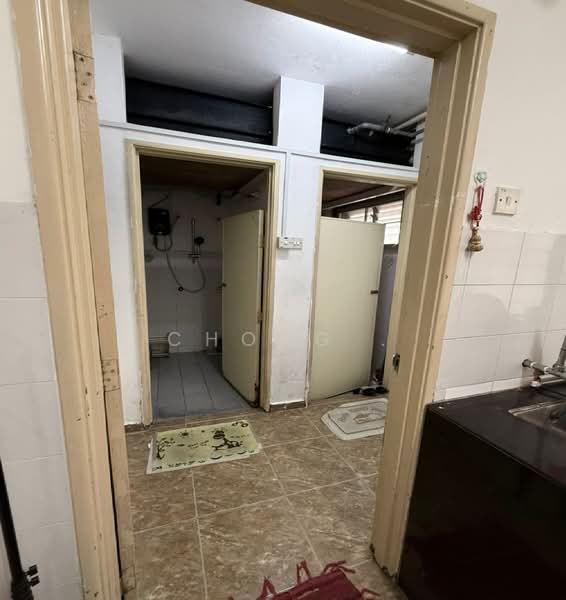 Apartment for Rent at Pangsapuri Seri Suria (Sunway Semenyih) - Chong . - PropertyGuru.com.my