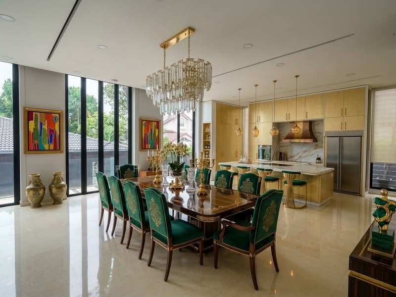 Bungalow House for Rent in Kuala Lumpur (Kuala Lumpur) - Philip Lee - Dining Room - PropertyGuru.com.my