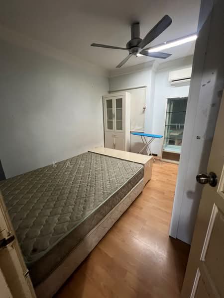 Pangsapuri untuk Disewa di Pangsapuri Fairway View - Kaze Kang - PropertyGuru.com.my