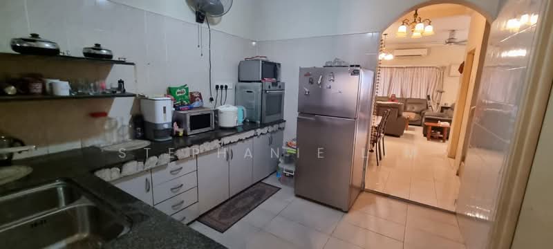 Terraced House for Sale in Bandar Botanic (Klang) - Stephanie Lim - Kitchen - PropertyGuru.com.my