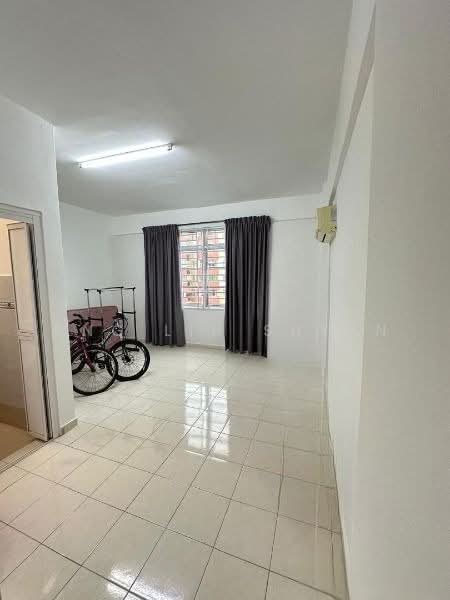 Pangsapuri untuk Dijual di Villa Bestari Apartment - Ong Lih Shyan - Living Room - PropertyGuru.com.my