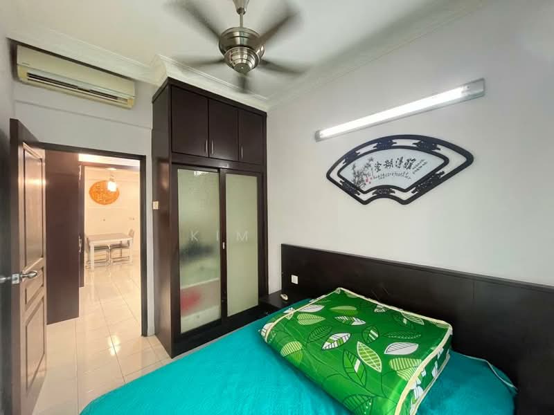 Condominium for Rent at Putra Place Condominium - Kim Tan - Bedroom - PropertyGuru.com.my