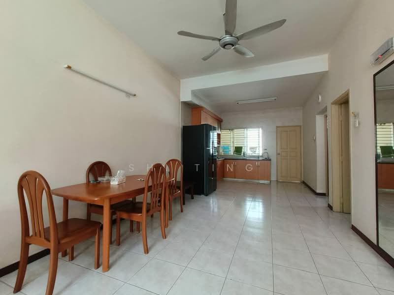 Rumah Teres 2-Tingkat untuk Dijual di Taman Impian Emas (Skudai) - Shi Ting - Dining Room - PropertyGuru.com.my