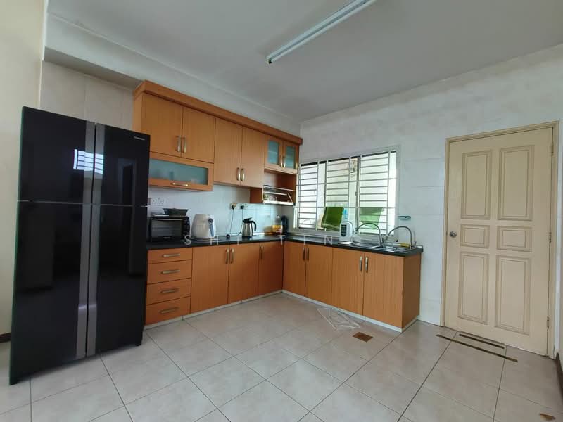 Rumah Teres 2-Tingkat untuk Dijual di Taman Impian Emas (Skudai) - Shi Ting - Kitchen - PropertyGuru.com.my