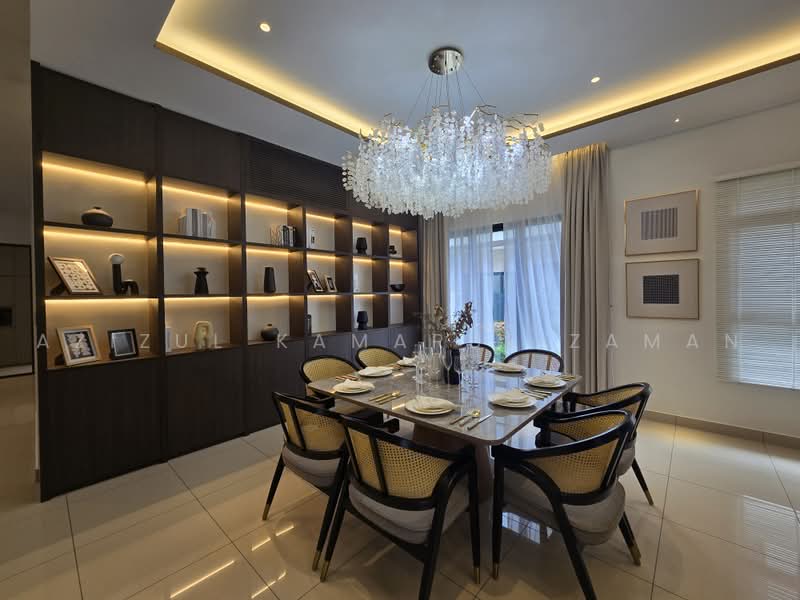 Twin Villas for Sale in Kajang (Selangor) - Azizul Kamarul Zaman - Dining Room - PropertyGuru.com.my