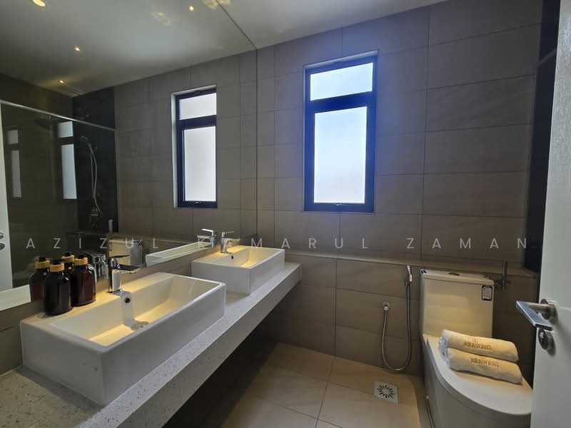 Twin Villas for Sale in Kajang (Selangor) - Azizul Kamarul Zaman - Bathroom - PropertyGuru.com.my
