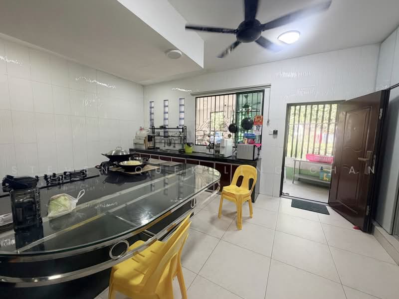 3-storey Terraced House for Sale in Penampang (Sabah) - Steven Quek - PropertyGuru.com.my