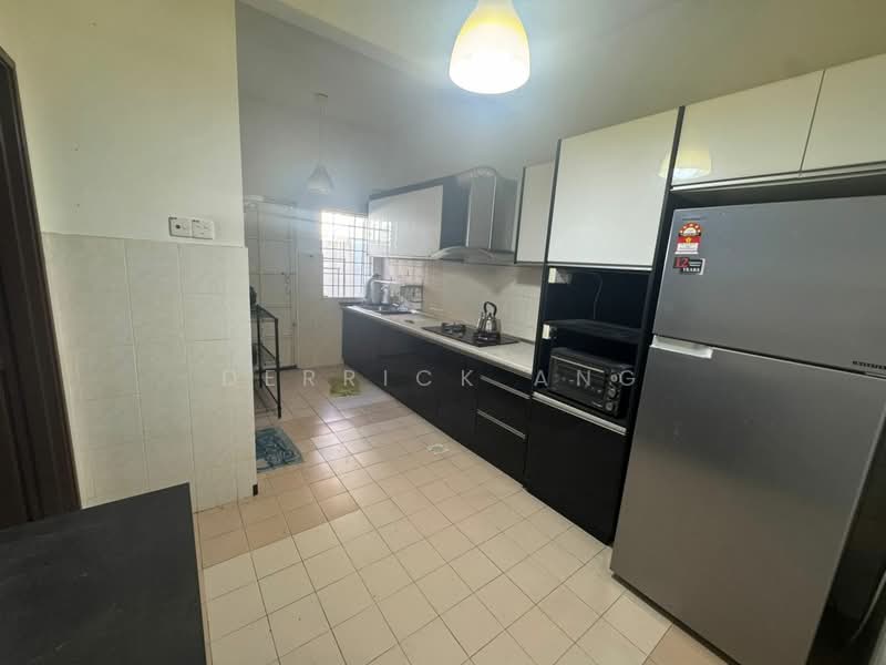 Rumah Teres 2-Tingkat untuk Dijual di Denai Alam (Shah Alam) - Derrick Ang - Kitchen - PropertyGuru.com.my