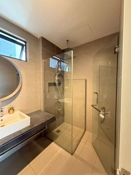 Service Residence for Rent at Tropicana Gardens - Andrew Chen - Bathroom - PropertyGuru.com.my