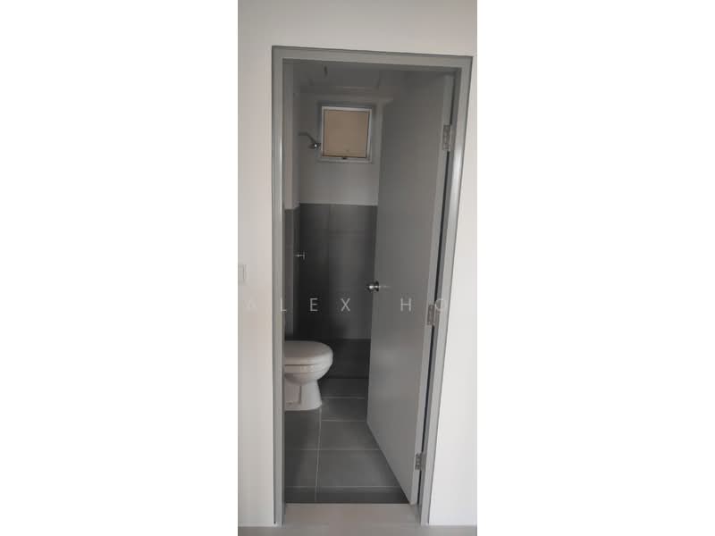 Kediaman Servis untuk Disewa di Prestige Residence - Alex Ho - Bathroom - PropertyGuru.com.my