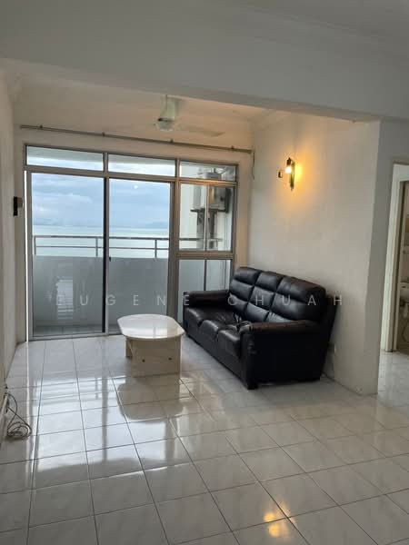 Pangsapuri untuk Dijual di Sinar Bukit Dumbar - Eugene Chuah - Living Room - PropertyGuru.com.my