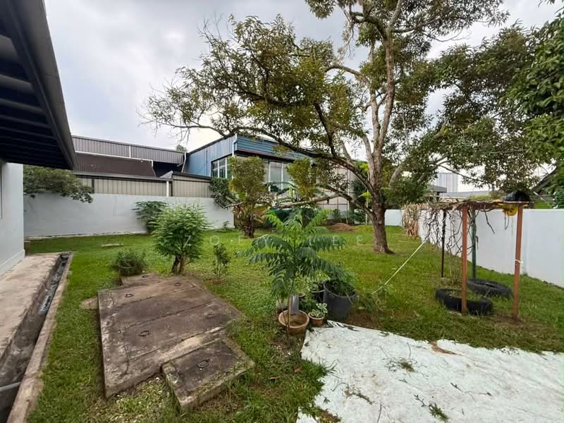 Bungalow House untuk Dijual di Taman Kebun Teh (Johor Bahru) - Zoey Lee - Exterior - PropertyGuru.com.my