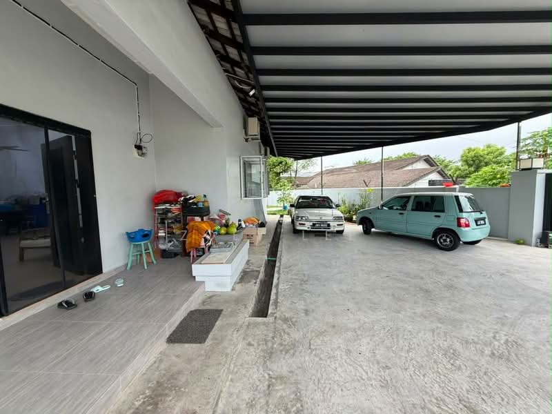 Bungalow House untuk Dijual di Taman Kebun Teh (Johor Bahru) - Zoey Lee - Exterior - PropertyGuru.com.my