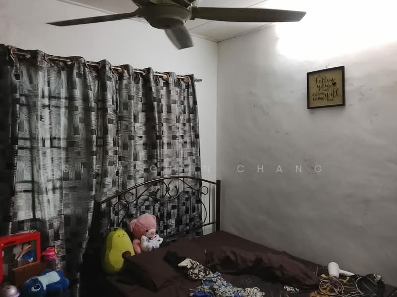 Rumah Teres 2-Tingkat untuk Dijual di Ayer Molek (Melaka) - SIEW CHIN CHANG - Bedroom - PropertyGuru.com.my