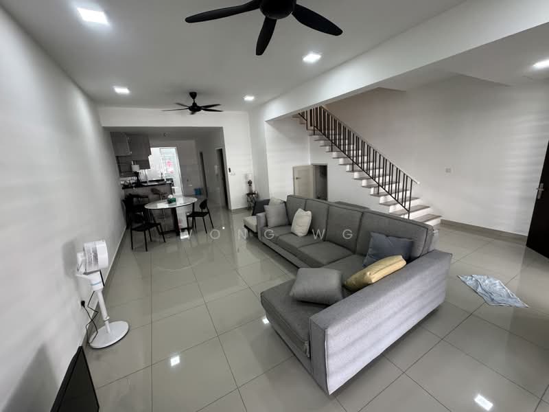 Rumah Teres 2-Tingkat untuk Dijual di Rawang (Selangor) - Wong WG - Living Room - PropertyGuru.com.my
