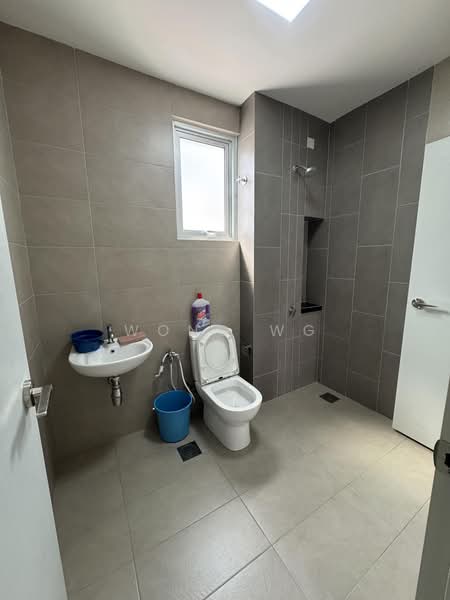 Rumah Teres 2-Tingkat untuk Dijual di Rawang (Selangor) - Wong WG - Bathroom - PropertyGuru.com.my