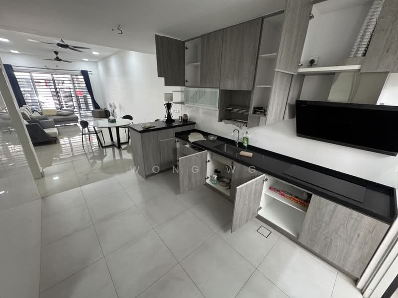 Rumah Teres 2-Tingkat untuk Dijual di Rawang (Selangor) - Wong WG - Living Room - PropertyGuru.com.my