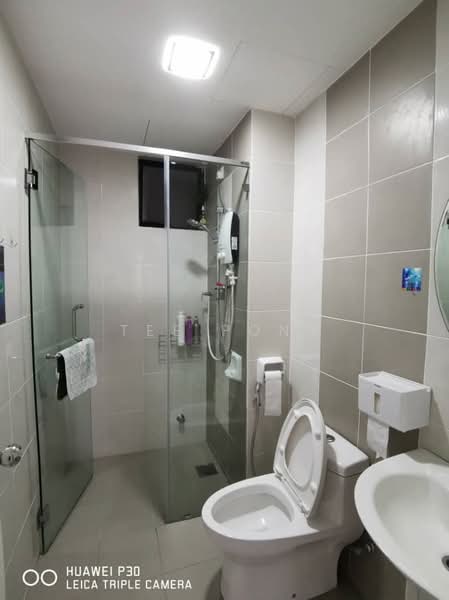 Condominium for Sale at Upper East @ Tiger Lane - Tee Pony - Bathroom - PropertyGuru.com.my