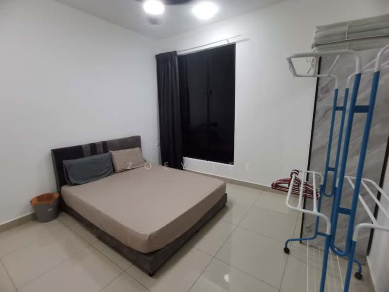 Kediaman Servis untuk Dijual di Veranda Residence - Zoey Lee - Bedroom - PropertyGuru.com.my